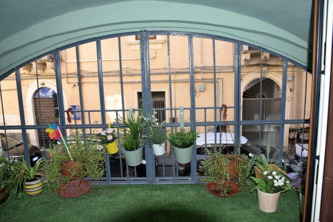 Casa Famoso Villa Catánia Buitenkant foto